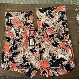 Slit Accent Pants Size L-XL NWT